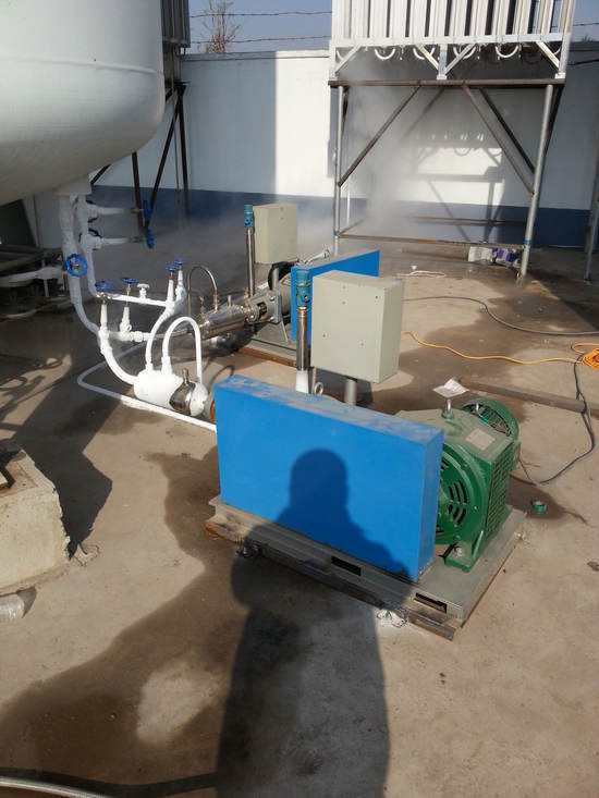 녹색 파란 색깔 고압 L-CNG 냉각하는 저온 액체 펌프 1.6MPa 5000-30000L/h